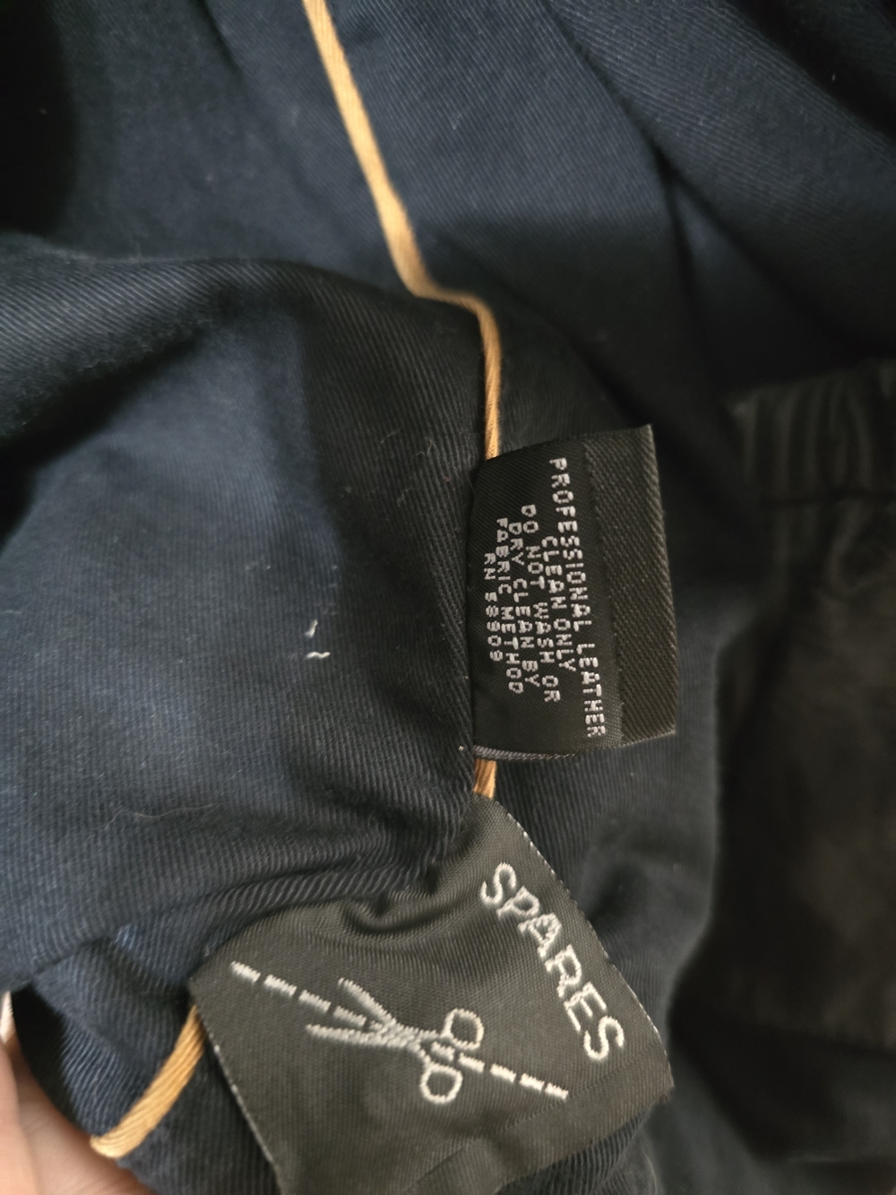 Roundtree & Yorke Black Quilted-Panel Leather Bomber Biker Jacket - Picture 7 of 8